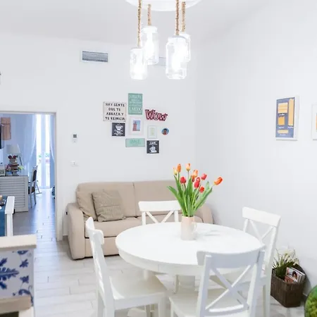 Casa Romito * トラーニ