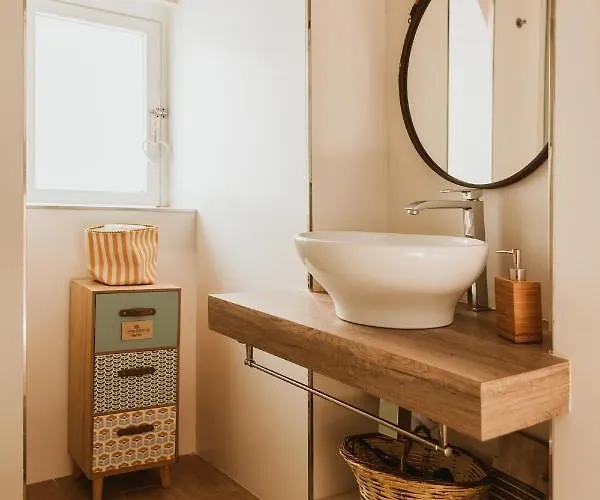 Casa Romito Alojamento de Acomodação e Pequeno-almoço 4*